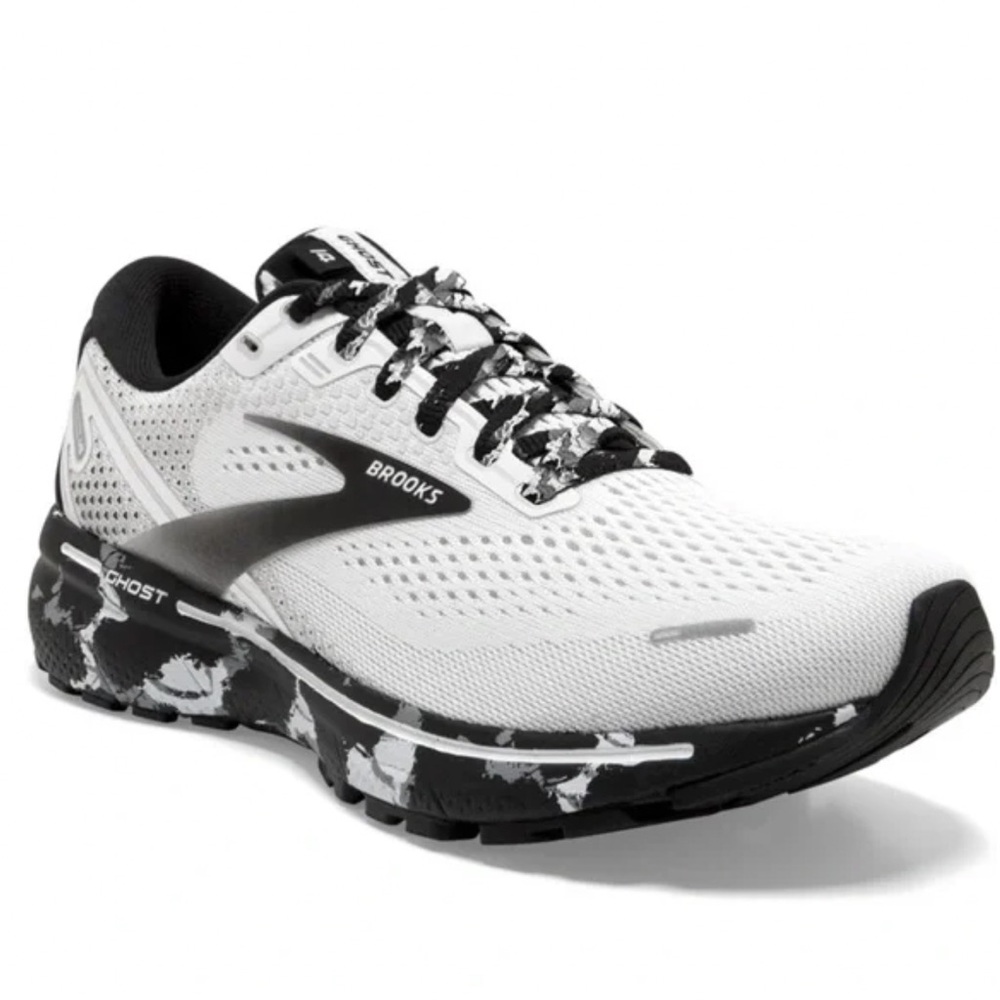 Brooks Ghost 14 Womens Athletic Sneakers